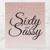 60 en Sassy 60ste verjaardag Roze Glitter Ombre Wijn Etiket (Enkel label)