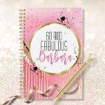 60 et fabuleux Abstrait Hot Pink Parties scintilla<br><div class="desc">Vous recherchez un planificateur pratique mais aussi si joli ? Ce planificateur est un cadeau abordable qui ravira tout le monde! Vous pouvez ajouter un message personnel et son nom aussi !</div>