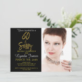60 et Sassy Gold Foil Anniversaire Invitation (Debout devant)