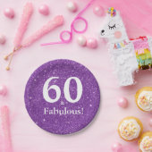 60 & Fabulous! Paarse Glitter Zestigste Verjaardag Papieren Bordje (Feest)