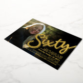 60e geboortedag, aangepast fotoscript goud folie uitnodiging (Gedraaid)