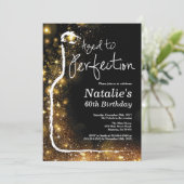 60e Invitation d'anniversaire du vin. Âgé à la per (Debout devant)