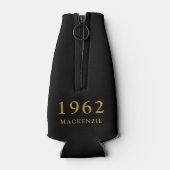 60e verjaardag 1962 Naam Elegant Gold White Black Flesjeskoeler (Achterkant)