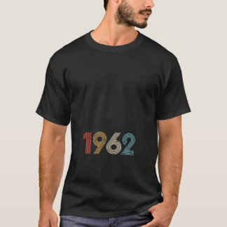 60e verjaardag 60 jaar Geweldige sinds april 1966 T-shirt