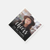 60e verjaardag Party Foto Wit Script Cheers Servet (Hoek)