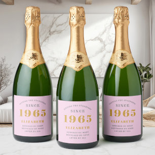 60th Birthday Born 1965 Voeg naam toe Pink Grey Sparkling Wijnetiket