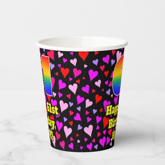 61ste verjaardag: Het liefhebbende Kunstpatroon, R Papieren Bekers (Links)