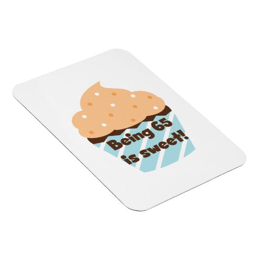 65 is Sweet Birthday T-shirts en cadeautjes Magneet (Rechterzijde)