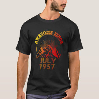 65 jaar Geweldige sinds juli 1957 65e verjaardag T-shirt