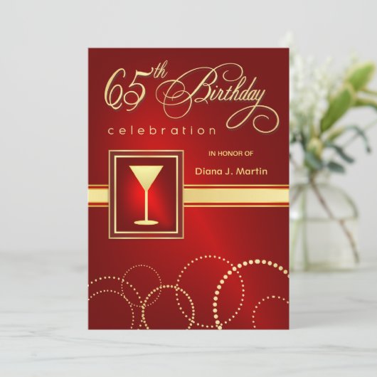65e anniversaire Invitations - Ruby Red & Gold (Debout devant)