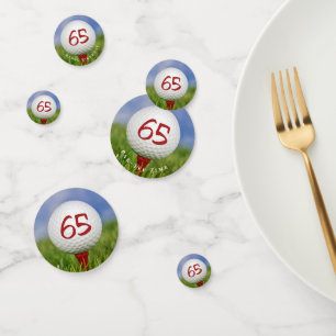 65e verjaardag golfbal op rood t-shirt confetti