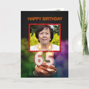 65e verjaardag met taart en kaarsen kaart
