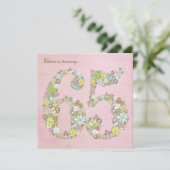 65e verjaardag Pink Blooms Aangepaste uitnodiging (Staand voorkant)