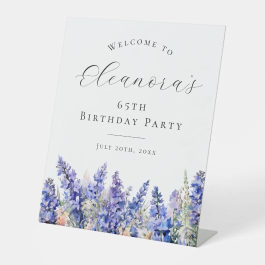 65e Verjaardagsfeest Blauw Juli Geboortebloem Welk Reclamebord Met Voetstuk (Voorkant)