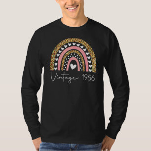 66e verjaardag 1956 Regenboogdag T-shirt
