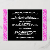 66e verjaardag — vuurroze harten en strips folie uitnodiging (Achterkant)