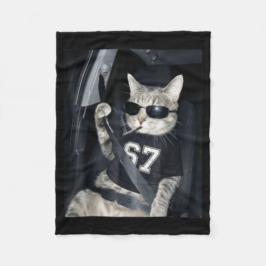 67 Cat Wearing Sungles Gen Alpha Smoking Cat  Fleece Deken (Voorkant)