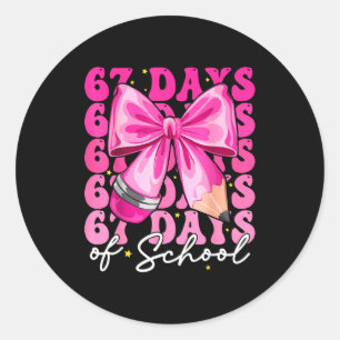 67 Dagen School Coquette Boog Zes Zeven Meme Thee Ronde Sticker