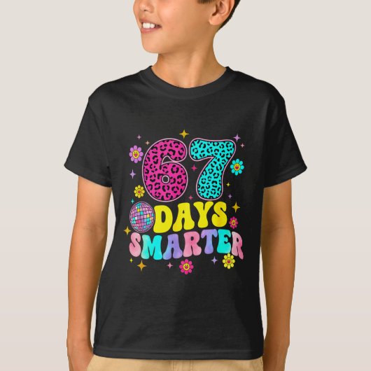 67 Days Smarter School Funny 67 Teachers Students  T-shirt (Voorkant)