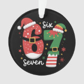 67 Meme Six Seven Elf Christmas Santa Hat Ornament (voorkant)