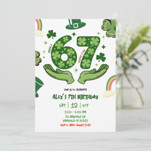 67 St Patrick Birthday Invitation (Debout devant)