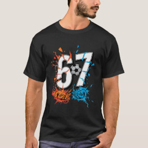 67 Voetbal Zes Zeven Voetbal 6 7 Kinderen Jongens  T-shirt
