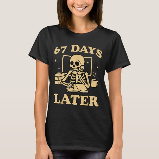 67th Day Of School Teacher Skeleton Funny 6 7 Meme T-shirt (Voorkant)