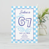 6 7 Meme Birthday Blue Checkerboard Invitation (Debout devant)