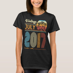 6 jaar  op de verjaardag van de bevalling juli 201 t-shirt