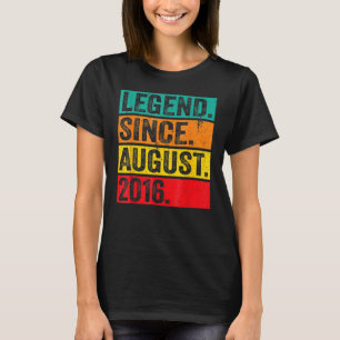 6 jaar oude legenda sinds 6 augustus 2016, zesde v t-shirt