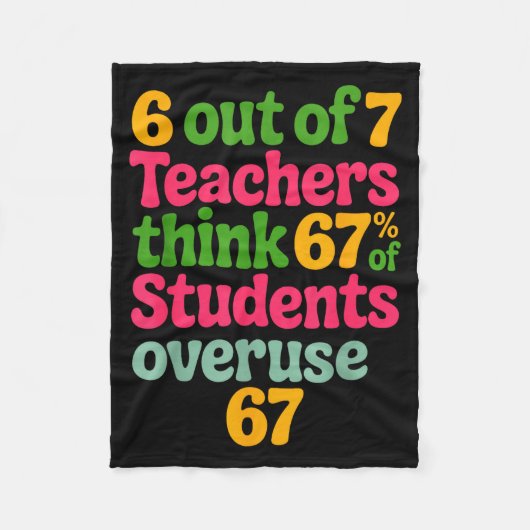 6 Out Of 7 Teachers Think 67% Of Students Overuse Fleece Deken (Voorkant)