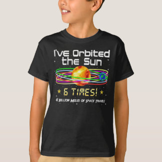 6e anniversaire ! 6ème Orbite du Soleil ! T-shirt