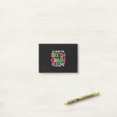 6e graad leraar klaar voor de zesde graad post-it® notes (Op bureau)