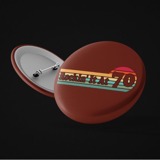 70 et Fière Retro Sunset Badge of Life