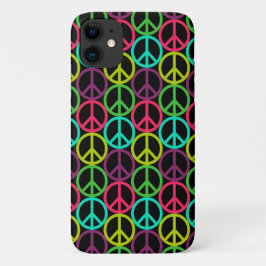 70 Hippie Peace Sign Pattern iPhone 11 Hoesje