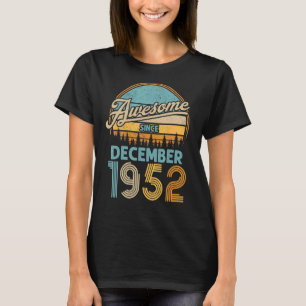 70 jaar oude verjaardag Geweldige sinds december 1 T-shirt