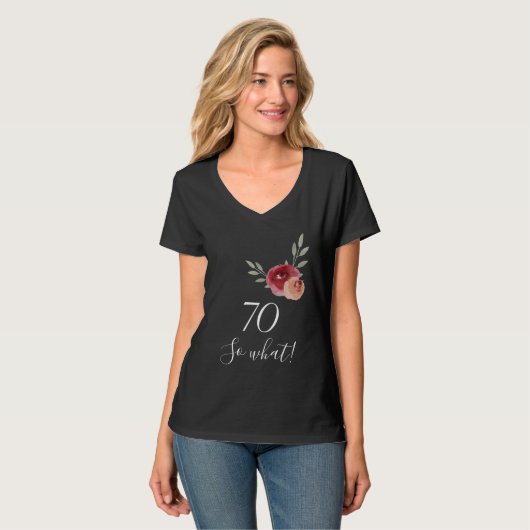 70e Funny Script Waterverf Bloemen Verjaardag T-shirt (Voorkant volledig)