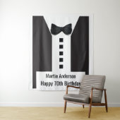 70e verjaardag 🎉 Elegant Tuxedo Wandkleed (In situ)