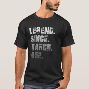 70e verjaardag geeft 70 jaar oude Legende sinds ma T-shirt