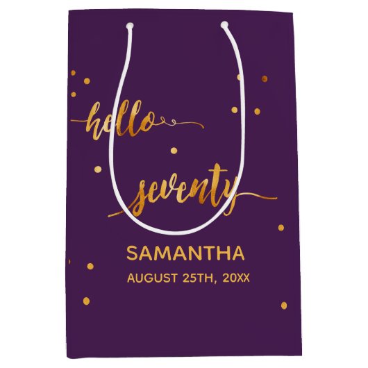 70e verjaardag paars goud hallo 70 naamscript medium cadeauzakje (Voorkant)
