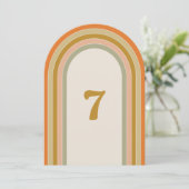 70s Retro Rainbow Groovy Trouwtafel Nummer Kaart (Staand voorkant)