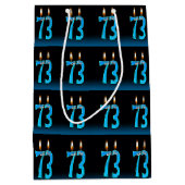 73e verjaardag met oogkaarsen medium cadeauzakje (Voorkant)