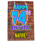 74e verjaardag: Leuk, Urban Graffiti geïnspireerd  Medium Cadeauzakje (Voorkant)