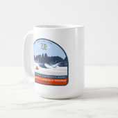 75e Jubileum Mok (Taku) (Voorkant links)