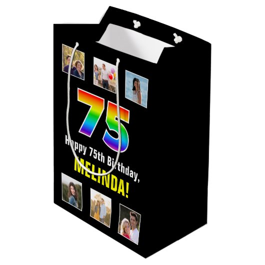 75e verjaardag: Regenboog "75", aangepaste foto's Medium Cadeauzakje (Achterkant Gekanteld)