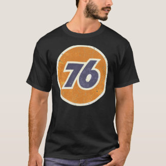 76 Olieunie  Essential T-Shirt