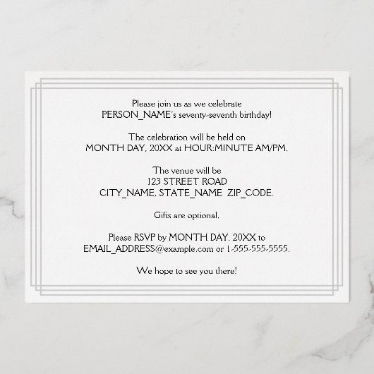 77e verjaardag — Art Deco Style "77" en naam Folie Uitnodiging (Achterkant)