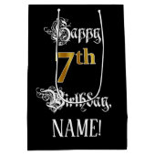 7e verjaardag ~ Fancy script; Faux Gold Kijk; naam Medium Cadeauzakje (Achterkant)