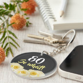 80 wat Funny Yellow Rose Floral 80th Birthday Sleutelhanger (Voorkant Rechts)
