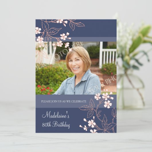 80e anniversaire Invitations de fête Fleurs de cor (Debout devant)